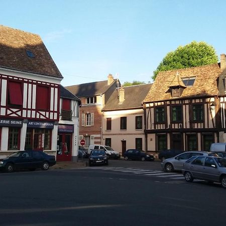 Le Charme Du Chateau Leilighet Les Andelys Eksteriør bilde