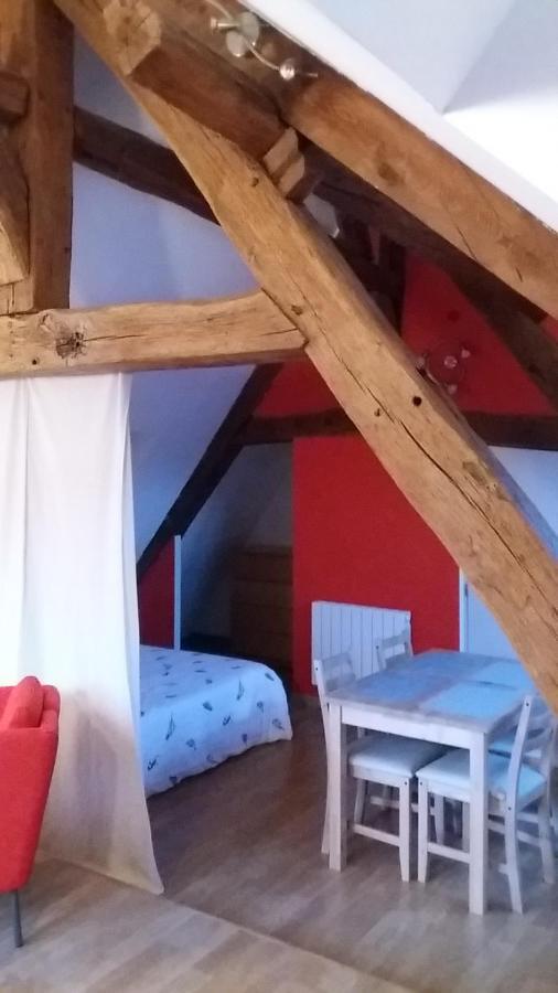 Le Charme Du Chateau Leilighet Les Andelys Eksteriør bilde